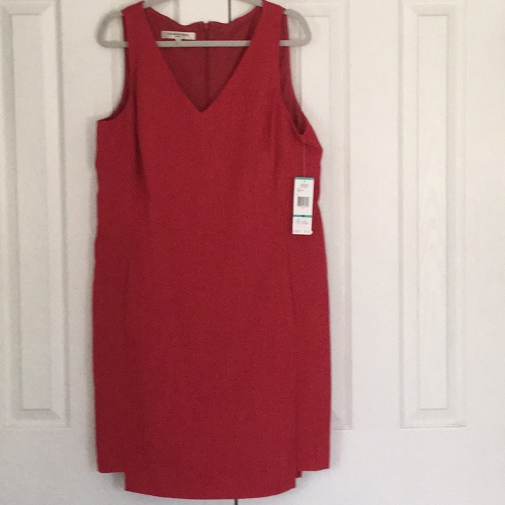 Dress sleeveless